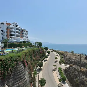 apartamento-con-vistas-al-mar-y-parking-incluido.es-andalucia.com/